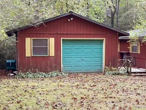 169 Weigela Lane Sapphire NC 28774