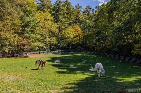 144 Laurel Knob Road Cashiers NC 28717