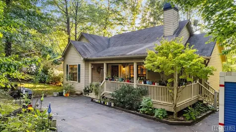 526 Whetstone Gap Road Lake Toxaway NC 28747