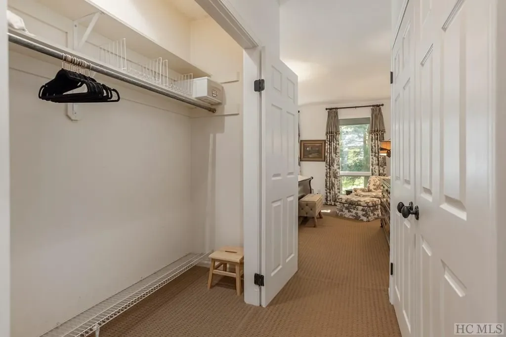 48 St Andrews Drive Sapphire NC 28774