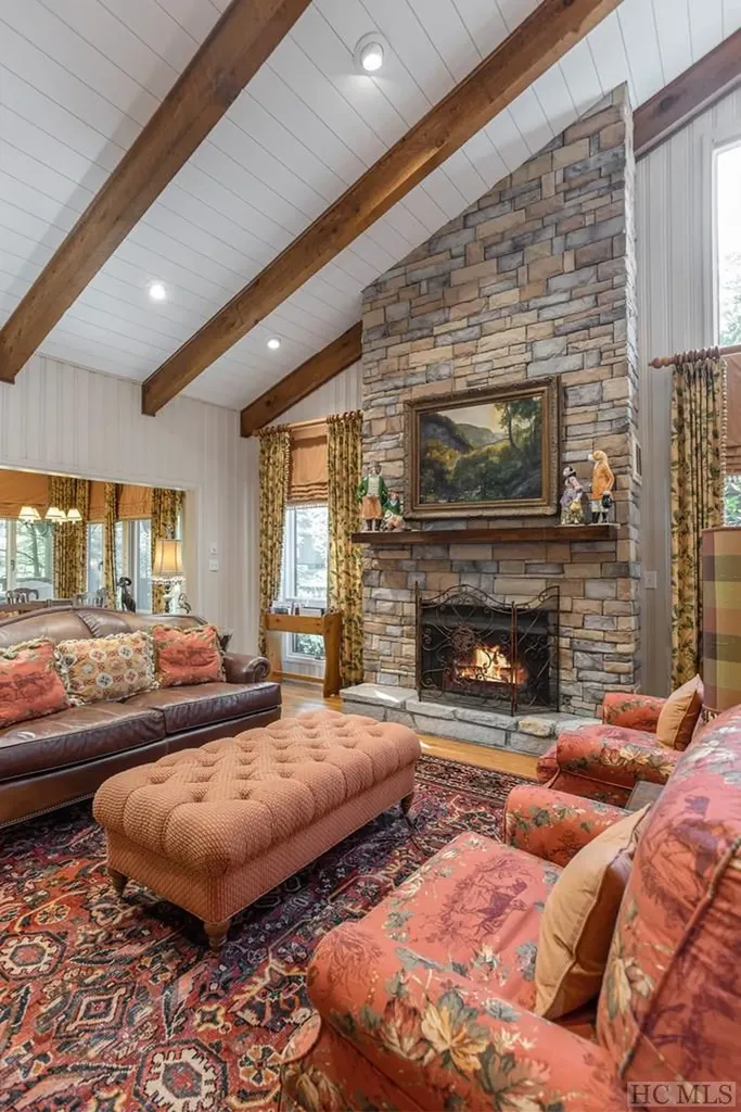 48 St Andrews Drive Sapphire NC 28774