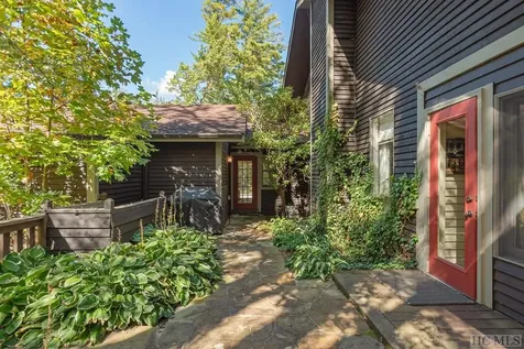 48 St Andrews Drive Sapphire NC 28774