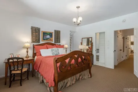 48 St Andrews Drive Sapphire NC 28774