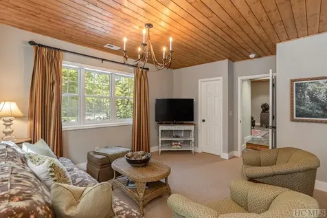 48 St Andrews Drive Sapphire NC 28774