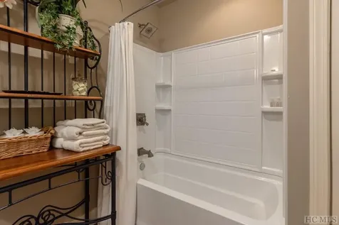 48 St Andrews Drive Sapphire NC 28774