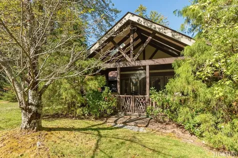 48 St Andrews Drive Sapphire NC 28774