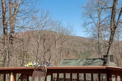 21 Birdnest Road Sapphire NC 28774