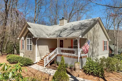 21 Birdnest Road Sapphire NC 28774