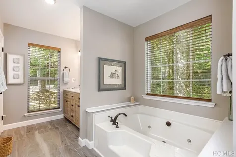 21 Birdnest Road Sapphire NC 28774