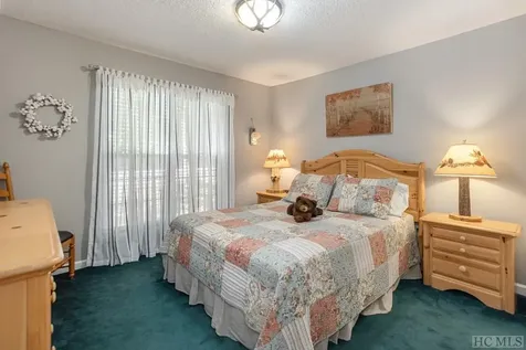 21 Birdnest Road Sapphire NC 28774