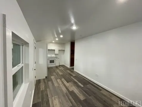 254 Cottage Row Cashiers NC 28717