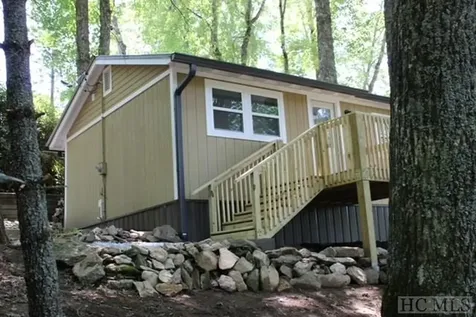 254 Cottage Row Cashiers NC 28717