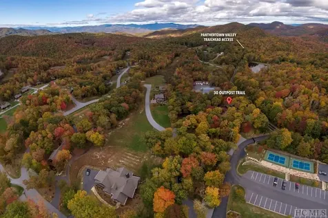 30 Outpost Trail Glenville NC 28736