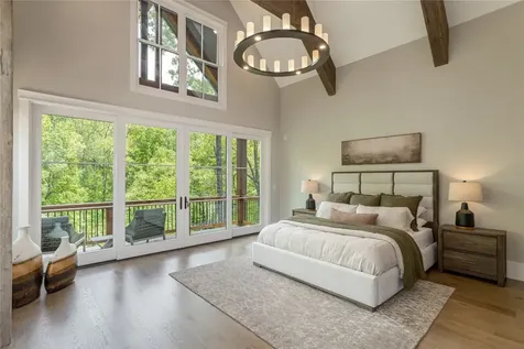 230 Roll Cast Lane Sapphire NC 28774