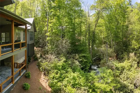 230 Roll Cast Lane Sapphire NC 28774