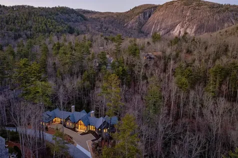 230 Roll Cast Lane Sapphire NC 28774