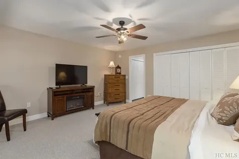 435-2A Overlook Road Sapphire NC 28774