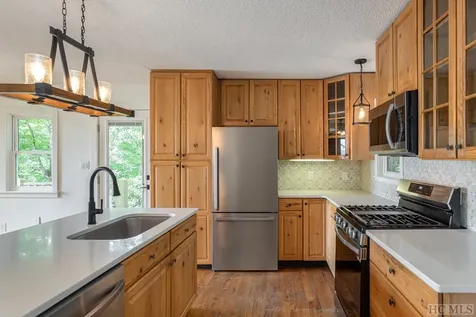 5183 Big Ridge Road Glenville NC 28736