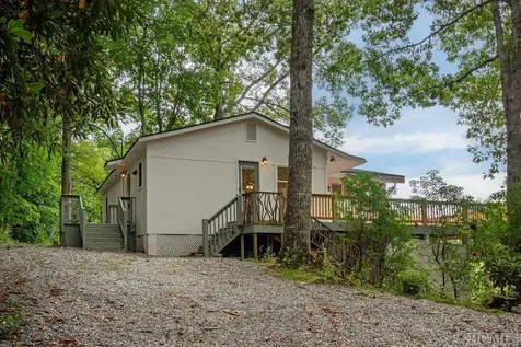 5183 Big Ridge Road Glenville NC 28736