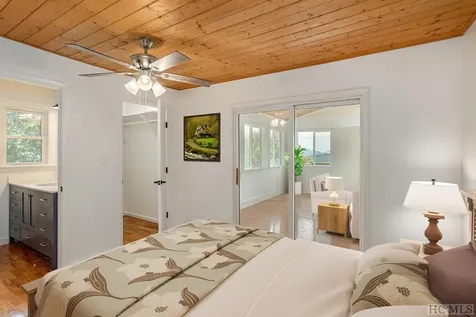 5183 Big Ridge Road Glenville NC 28736