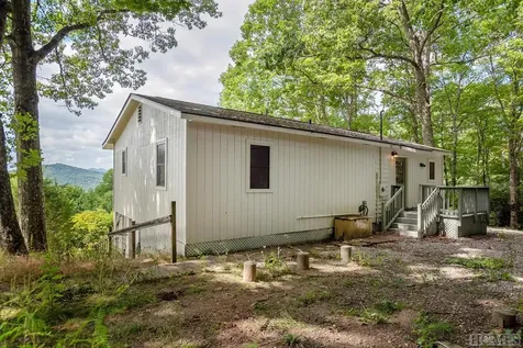 5183 Big Ridge Road Glenville NC 28736