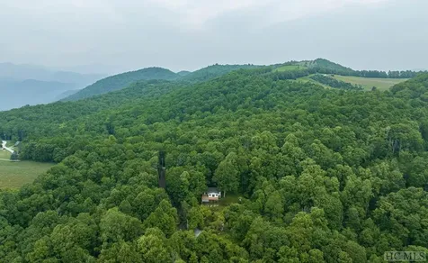 5183 Big Ridge Road Glenville NC 28736