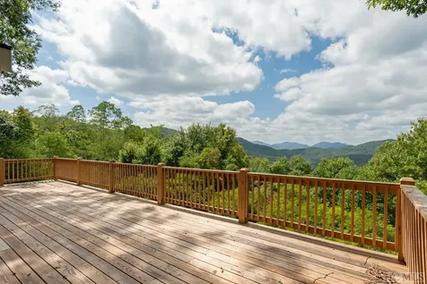 5183 Big Ridge Road Glenville NC 28736