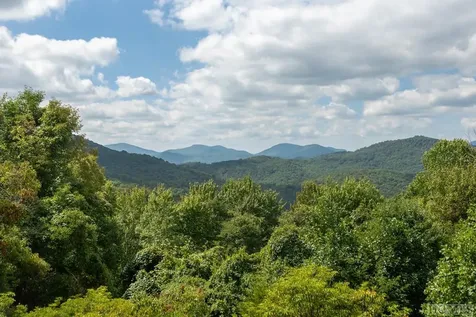 5183 Big Ridge Road Glenville NC 28736