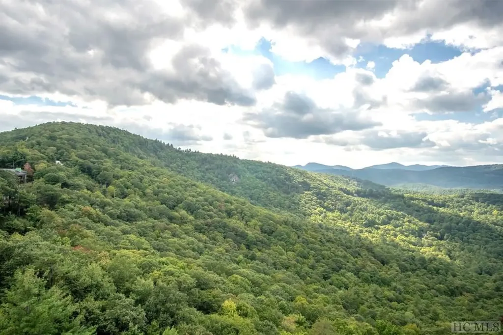 494 East Ridge Road Cashiers NC 28717