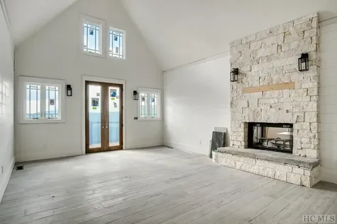 494 East Ridge Road Cashiers NC 28717