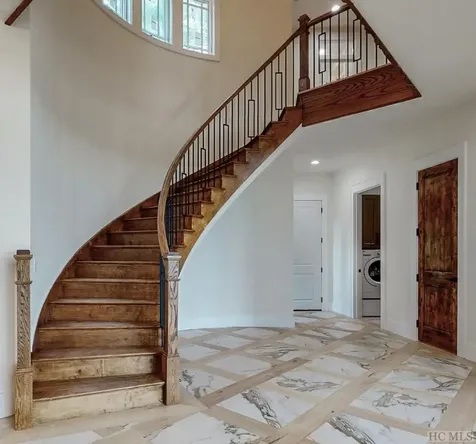 444 E Ridge Road Cashiers NC 28717