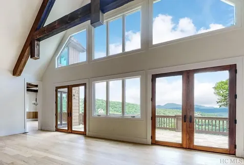 444 E Ridge Road Cashiers NC 28717