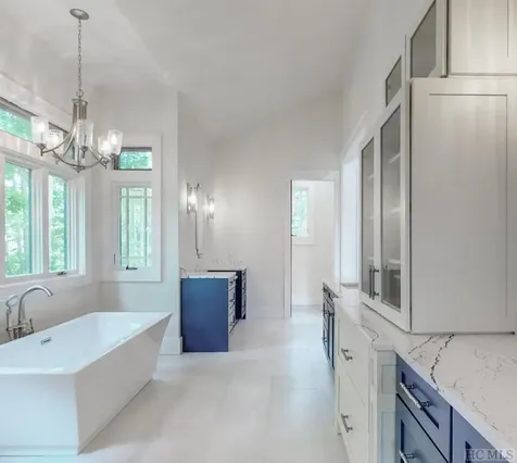 444 E Ridge Road Cashiers NC 28717