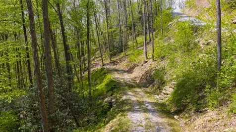 ME-6 Old Chimney Cashiers NC 28717