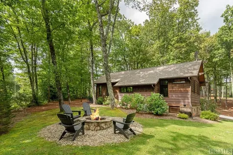28 Outpost Trail Glenville NC 28736