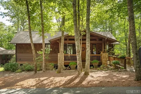 28 Outpost Trail Glenville NC 28736