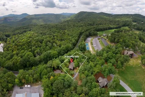 28 Outpost Trail Glenville NC 28736