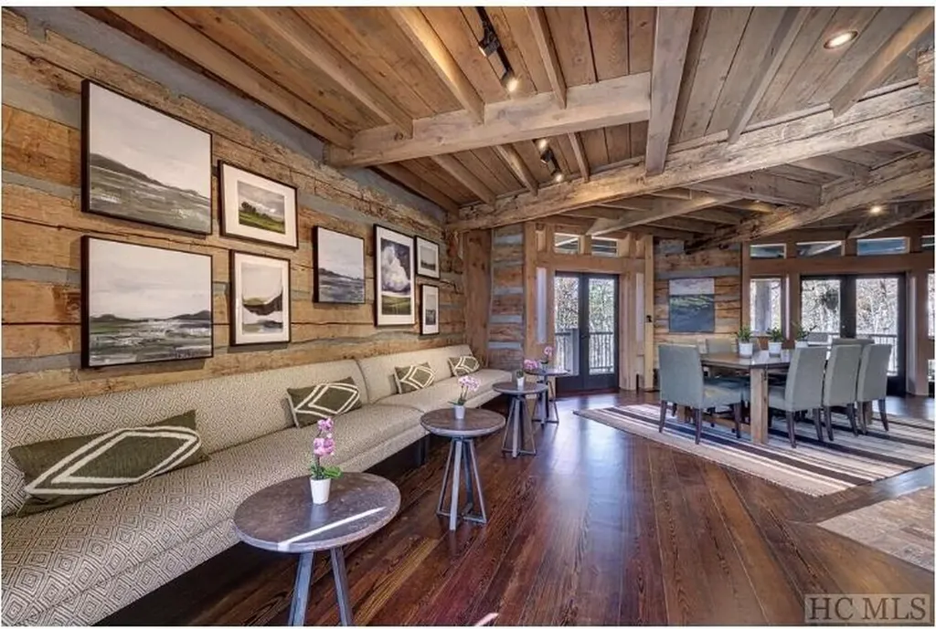 Rt-10 Broadwing Cashiers NC 28717