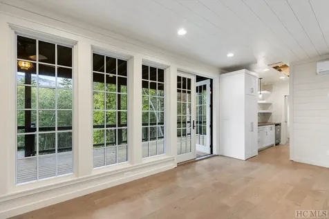 261 Rock Face Trail Highlands NC 28741
