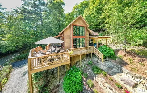 690 Hickory Drive Sapphire NC 28774