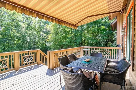 690 Hickory Drive Sapphire NC 28774