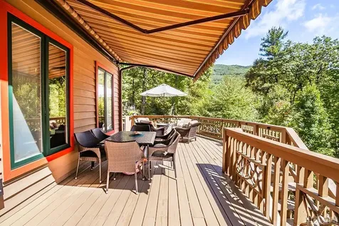 690 Hickory Drive Sapphire NC 28774