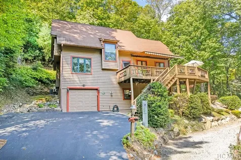 690 Hickory Drive Sapphire NC 28774