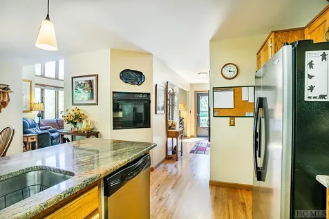 690 Hickory Drive Sapphire NC 28774