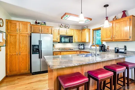 690 Hickory Drive Sapphire NC 28774