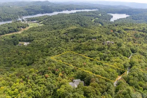 Tbd Toxaway Drive Lake Toxaway NC 28747