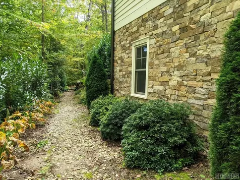 30 Bunker Hill Lane Cullowhee NC 28723