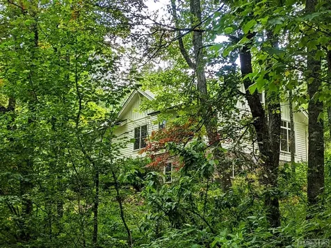 30 Bunker Hill Lane Cullowhee NC 28723