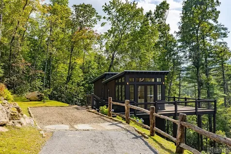 256 Rock Face Trail Highlands NC 28741