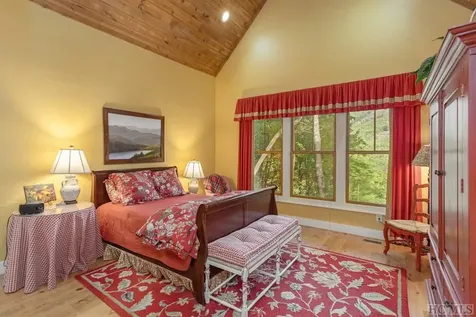210 Ruffed Grouse Road Cashiers NC 28717